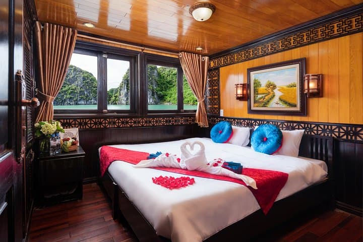 Swan Cruise Overnight: 2-Day Bai Tu Long Bay & Thien Canh Son Cave Adventure photo 3