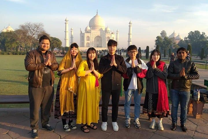 Sunrise at the Taj: 2-Day Agra Overnight from Delhi by Car photo 1