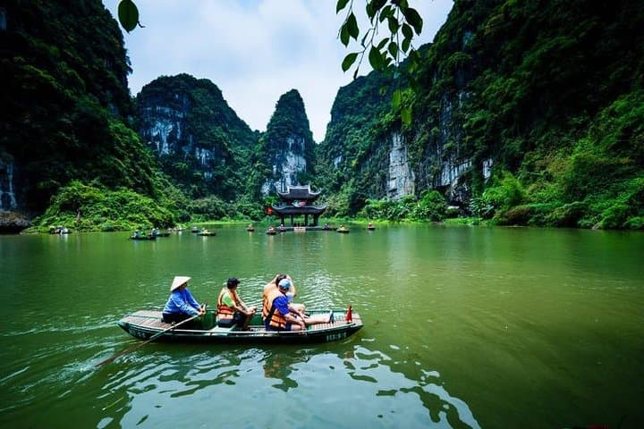 Pu Luong to Ninh Binh: 3-Day Trek, Cycling & Boat Escape photo 2