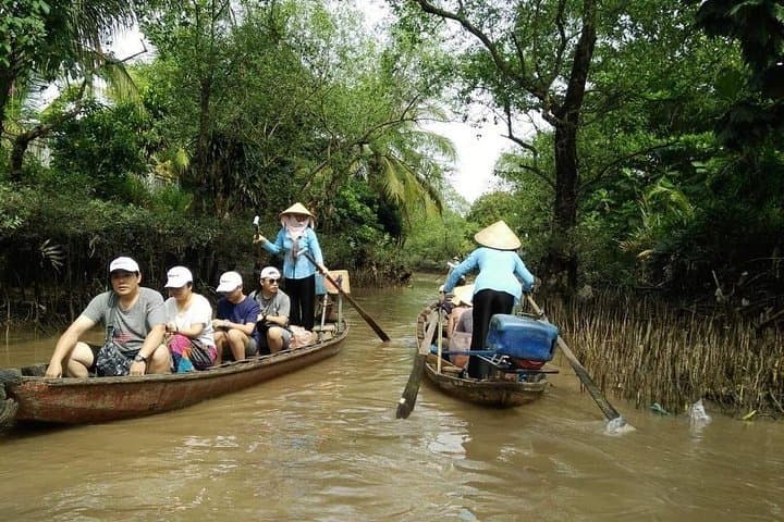 Mekong Delta Day Tour to Cai Be & Vinh Long: Boat, Kayak, Cooking & Cycling