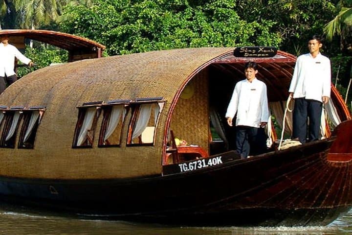 Overnight Sampan Cruise: Cai Be to Cai Rang Floating Market on the Mekong photo 2