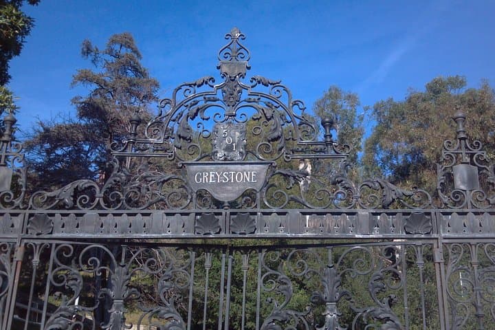 Haunted Scandals: Private Tour of Hollywood & Beverly Hills photo 1