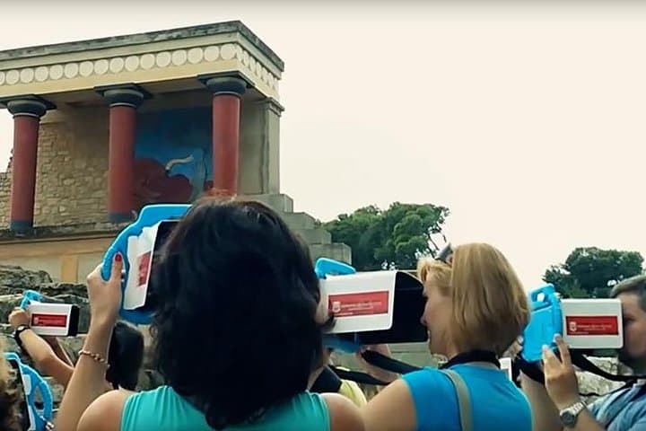 Family Mythology Adventure at Knossos: Interactive Palace Tour for Kids photo 2