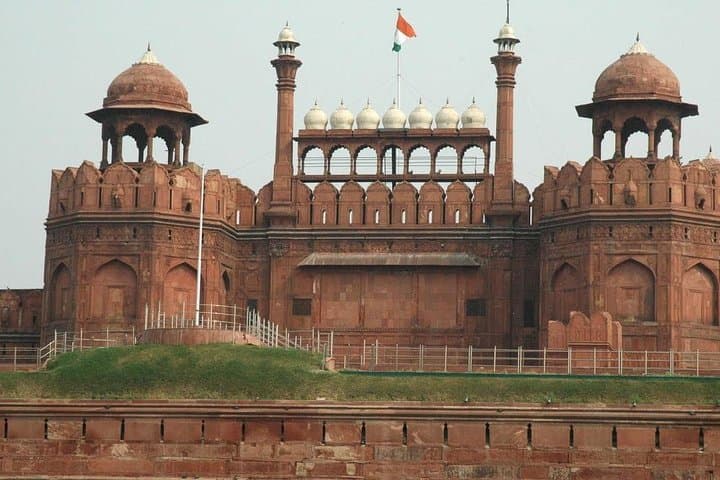 Taj Mahal & Agra Fort Day Trip from Delhi — Sunrise to Mughal Marvels photo 1
