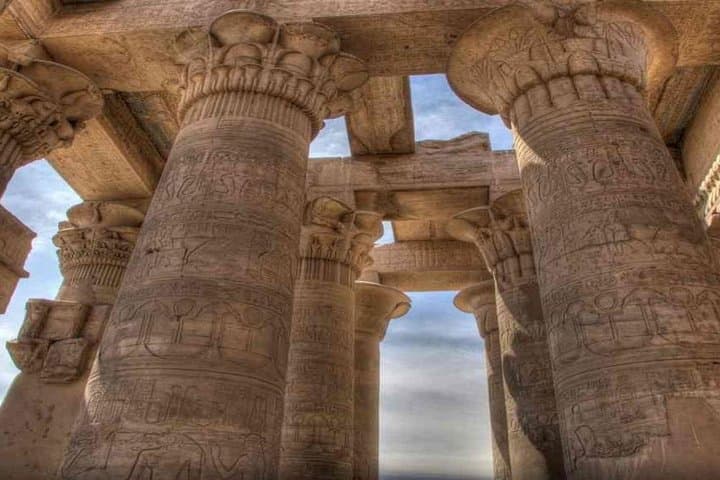 Private Edfu & Kom Ombo Temples Tour from Luxor — Horus, Sobek and Nile-Side Ruins photo 5