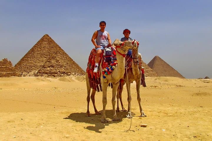 Private Giza Pyramids, Saqqara & Dahshur — Full-Day Egyptologist Tour