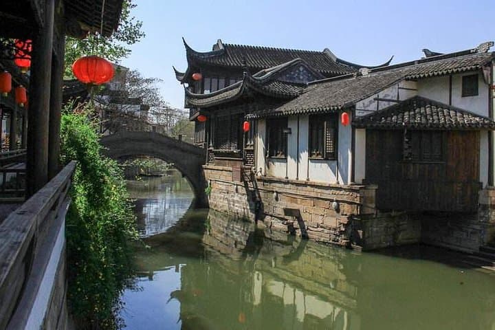 Shanghai Layover: Private Half-Day Tour to Nanxiang Ancient Water Town