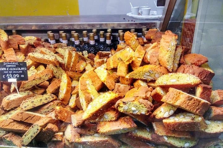 Florence Food Walking Tour: San Lorenzo Market, Duomo Sights & Taste of Tuscany photo 2