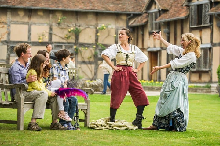 Warwick Castle, Shakespeare’s Stratford & Oxford: Full-Day Cultural Drive from London photo 2