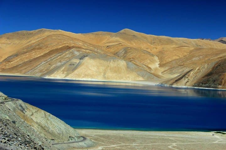 Best of Ladakh: Leh, Nubra & Pangong 6-Day High-Altitude Road Tour