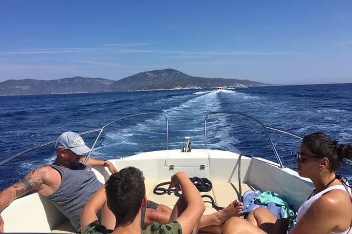 Split Airport to Hvar Speedboat Transfer: Fast Water Taxi to Hvar Town photo 5