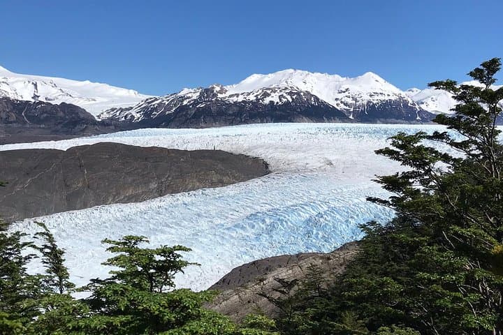 8-Day Big Circuit in Torres del Paine: Macizo Paine Trek Guide photo 2