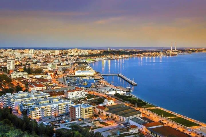 Setúbal Wine & Gastronomy Day Trip from Lisbon: Market, Arrábida & Moscatel photo 3