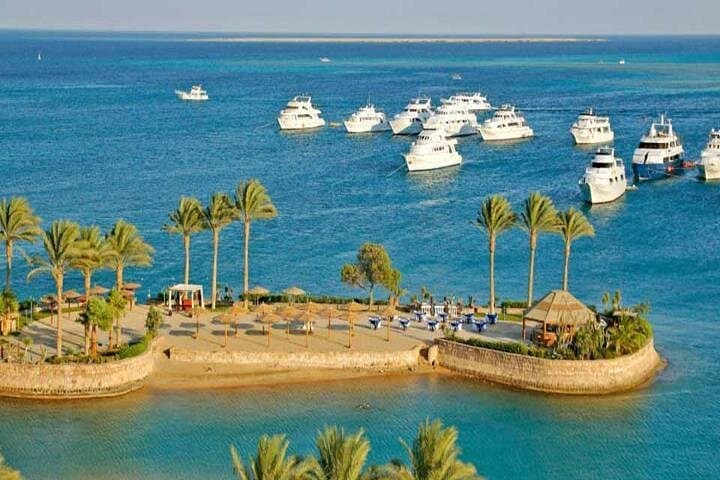 Hurghada Snorkeling Red Sea Day Cruise with Lunch and Transfers photo 2