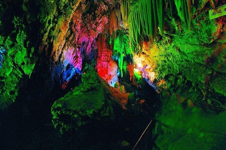 Shilin Gorge and Jingdong Caves Day Trip from Beijing with English-Speaking Driver photo 2