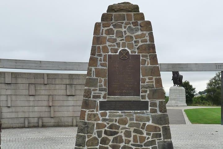 Private Bannockburn & Stirling Castle Tour from Glasgow — Historical Day Trip photo 3