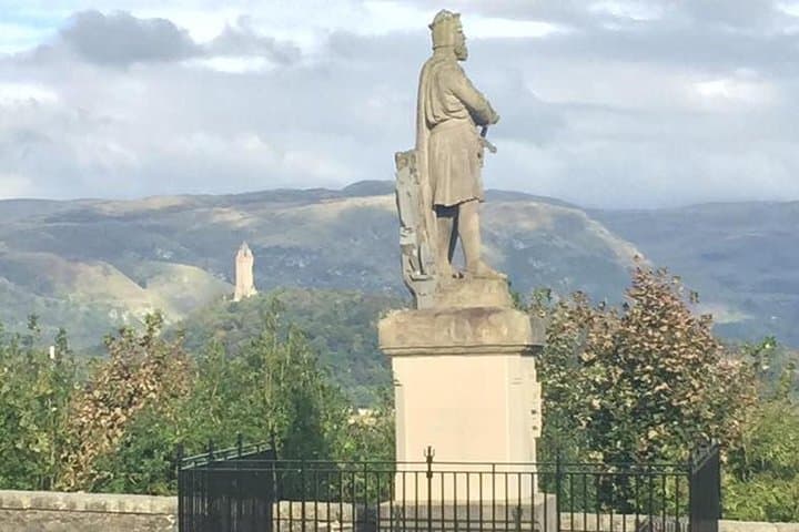 Private Bannockburn & Stirling Castle Tour from Glasgow — Historical Day Trip photo 5