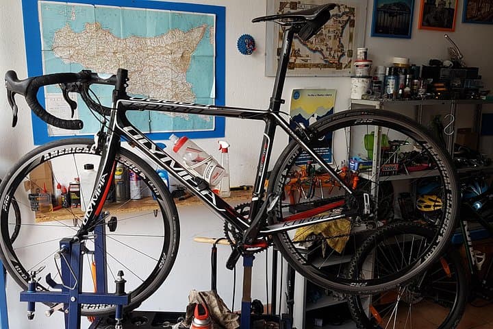 Palermo Road Bike Rental — Carbon & Aluminum Bikes for Sicily Touring photo 2