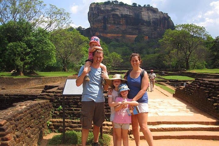 8-Day Classic Sri Lanka Tour: Sigiriya, Kandy, Tea Country & Yala Safari photo 2