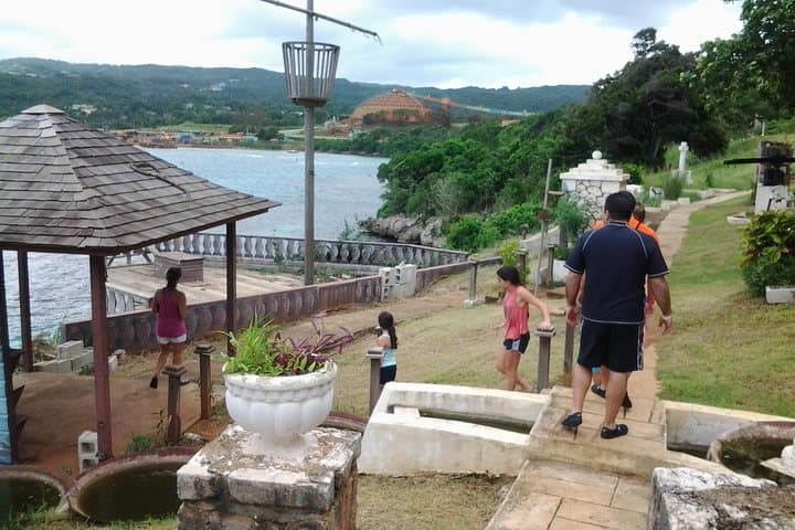 Explore Bob Marley’s Nine Mile: Cultural Excursion from Montego Bay photo 2