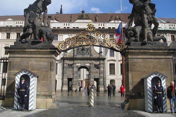 Half-Day Prague Private Car Tour: Old Town, Jewish Quarter & Prague Castle photo 2