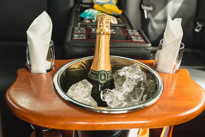 St. Lucia Private Luxury Transfer from Hewanorra (UVF) — Door-to-Resort Comfort photo 2