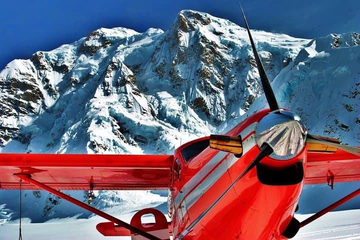 Denali Flightseeing from Talkeetna: Glacier Landing & Summit Views photo 5