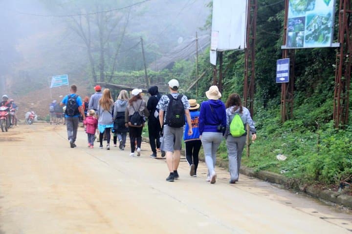 Sapa Easy Trekking: 2-Day Village Hike to Cat Cat, Lao Chai & Ta Van photo 2
