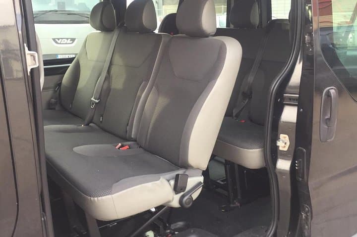 Shared Shuttle from London Hotels to Heathrow, Gatwick & Stansted photo 4