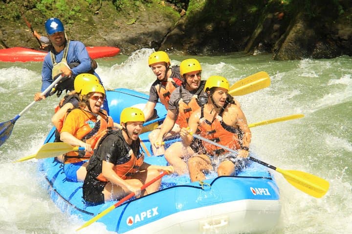 Pacuare River Whitewater Rafting: Classic Costa Rica Day Trip from Turrialba