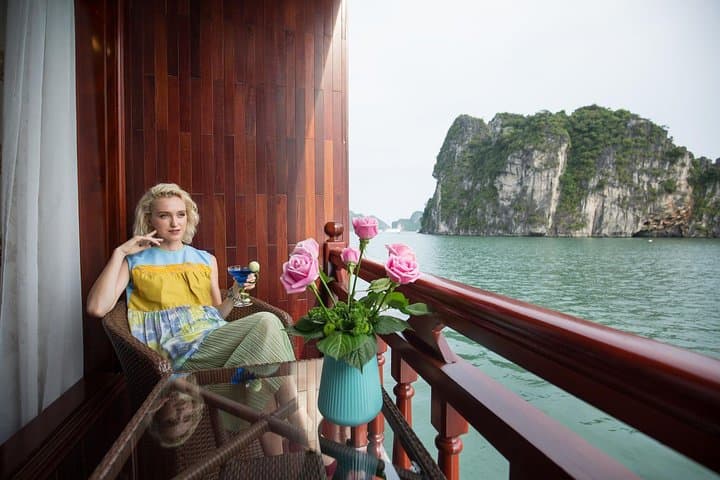 3-Day Heritage Cruise: Halong Bay, Lan Ha & Bai Tu Long from Hanoi photo 2