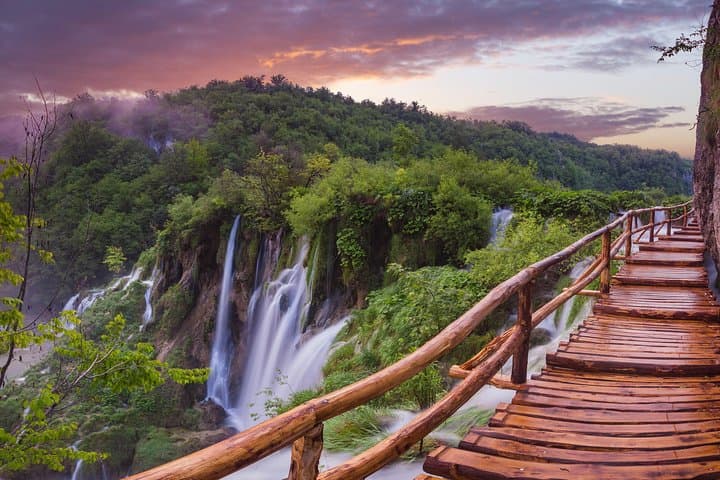 Private Transfer Zagreb to Split with Stop at Plitvice Lakes National Park photo 6