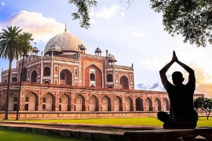 Old and New Delhi Highlights: Private Full-Day Tour & Visitor Guide