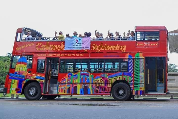 Open-Deck Colombo City Tour: See Colombo’s Top Landmarks in 5 Hours