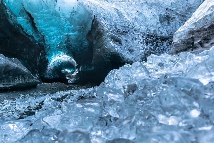 Treasure Iceland: Ice Cave Discovery at Vatnajökull Glacier photo 2
