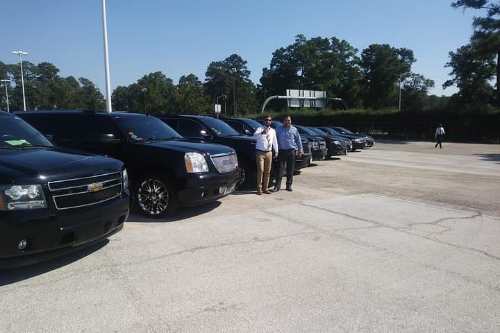 Private SUV Transfer Houston to Galveston: Reliable Round-Trip Cruise Shuttle photo 2
