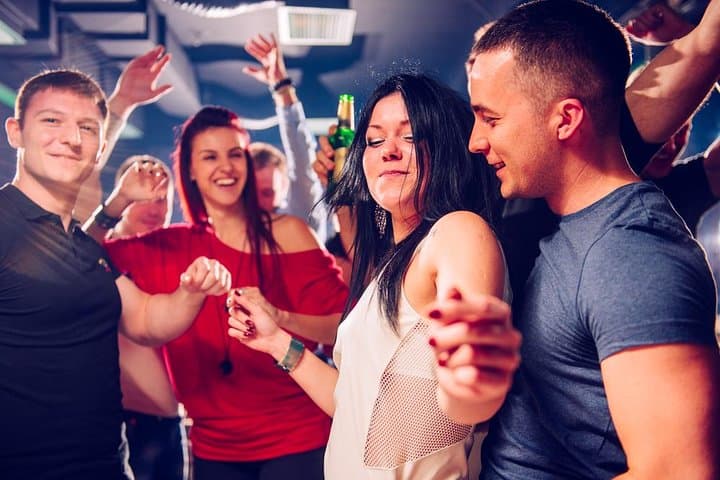 Portsmouth Party Pass: Queue-Jump Entry to Bars & Clubs photo 2