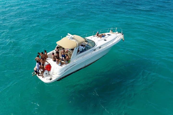Private Cancun Yacht Charter to Isla Mujeres with Snorkeling