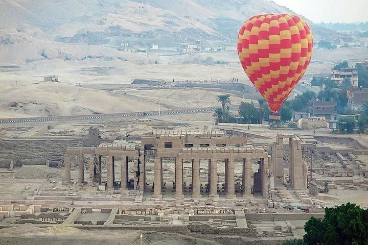 Nile River Cruise: 3-Night 4-Day 5-Star Aswan to Luxor Sailing Adventure photo 1