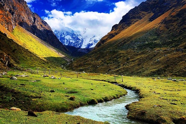 Salkantay Trek to Machu Picchu: 5-Day Classic High-Altitude Route photo 3