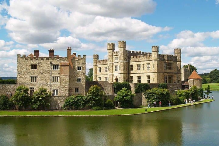 Private Luxury Transfer from London to Dover with Leeds Castle Stopover photo 2