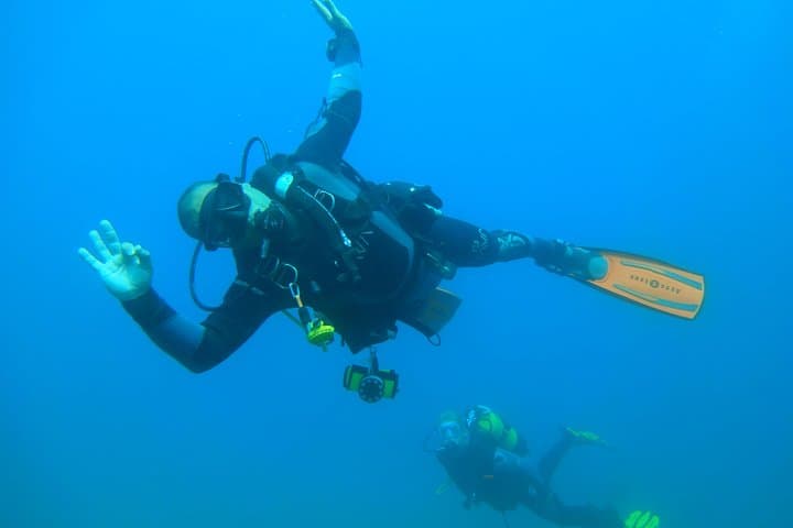 Albufeira Double Dive Trip: Explore Reefs, Wrecks & Sea Caves photo 3