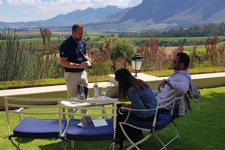 Private Big Red Wine Tour in the Cape Winelands — Stellenbosch Big Reds Tasting photo 2