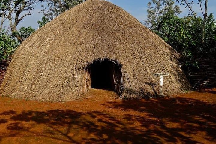 Discover Burundi: 6-Day Private Tour from Bujumbura to Kibira, Nile Source & Karera Falls