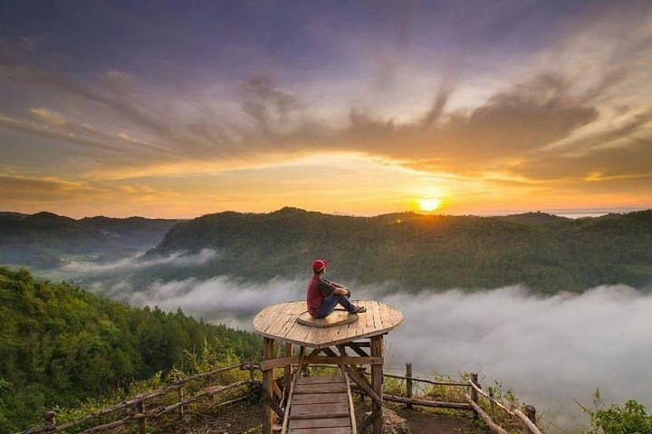 Panguk Hill Sunrise and Jomblang Cave Adventure from Yogyakarta photo 3