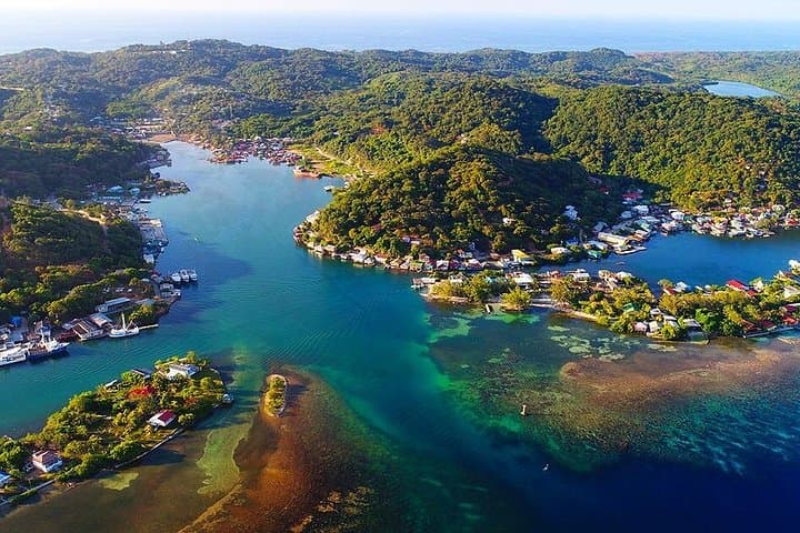 Oak Ridge, the Venice of Roatan: Punta Gorda Water-Taxi & Village Tour