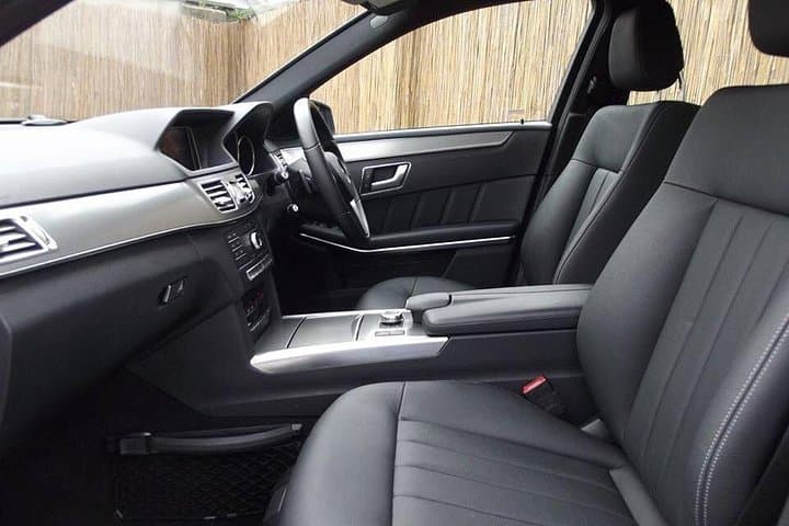 Private Luxury Transfer: Dublin Airport or Dublin City to Inchydoney Island (Mercedes E220) photo 2