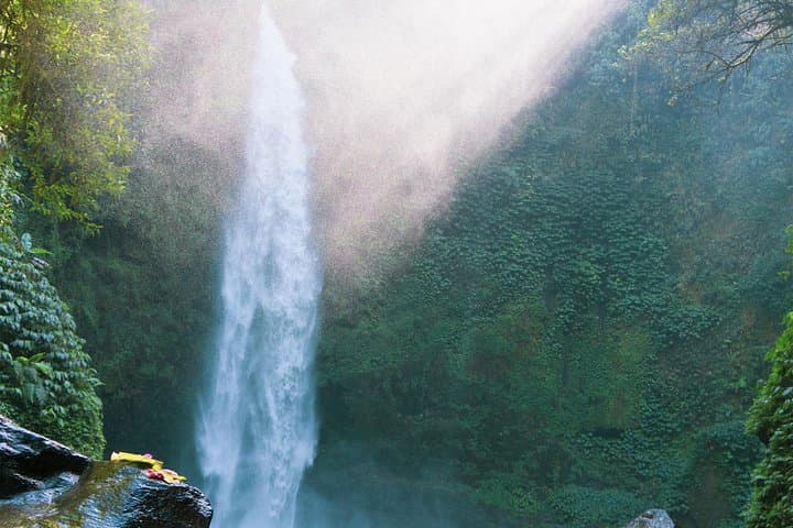 Bali Swing and Nungnung Waterfall Day Tour — Ubud Swings, Jungle Views & Chocolate photo 2