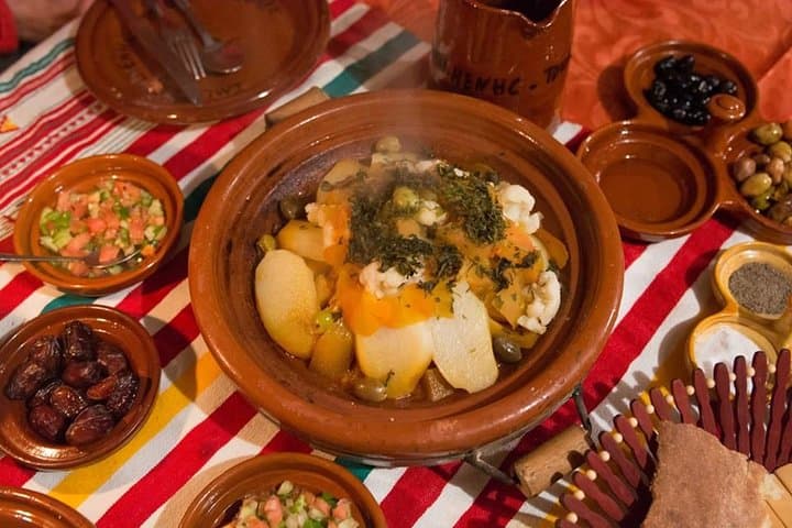 Fes Medina Walking Tour and Home-Hosted Lunch — 5-Hour Cultural Immersion photo 4