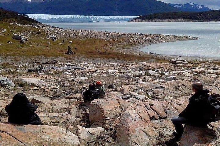 Pioneros Navigation and Trekking: Perito Moreno Glacier Boat, Estancia Lunch & Forest Walk photo 5